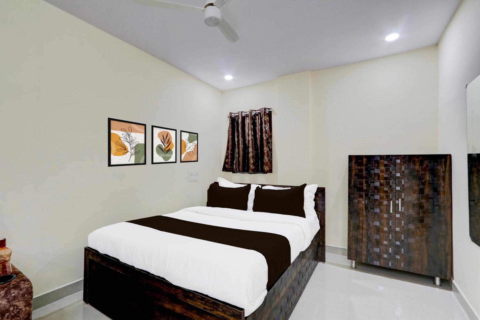 Hotel O Gk Grand Bibinagar Bagian luar foto